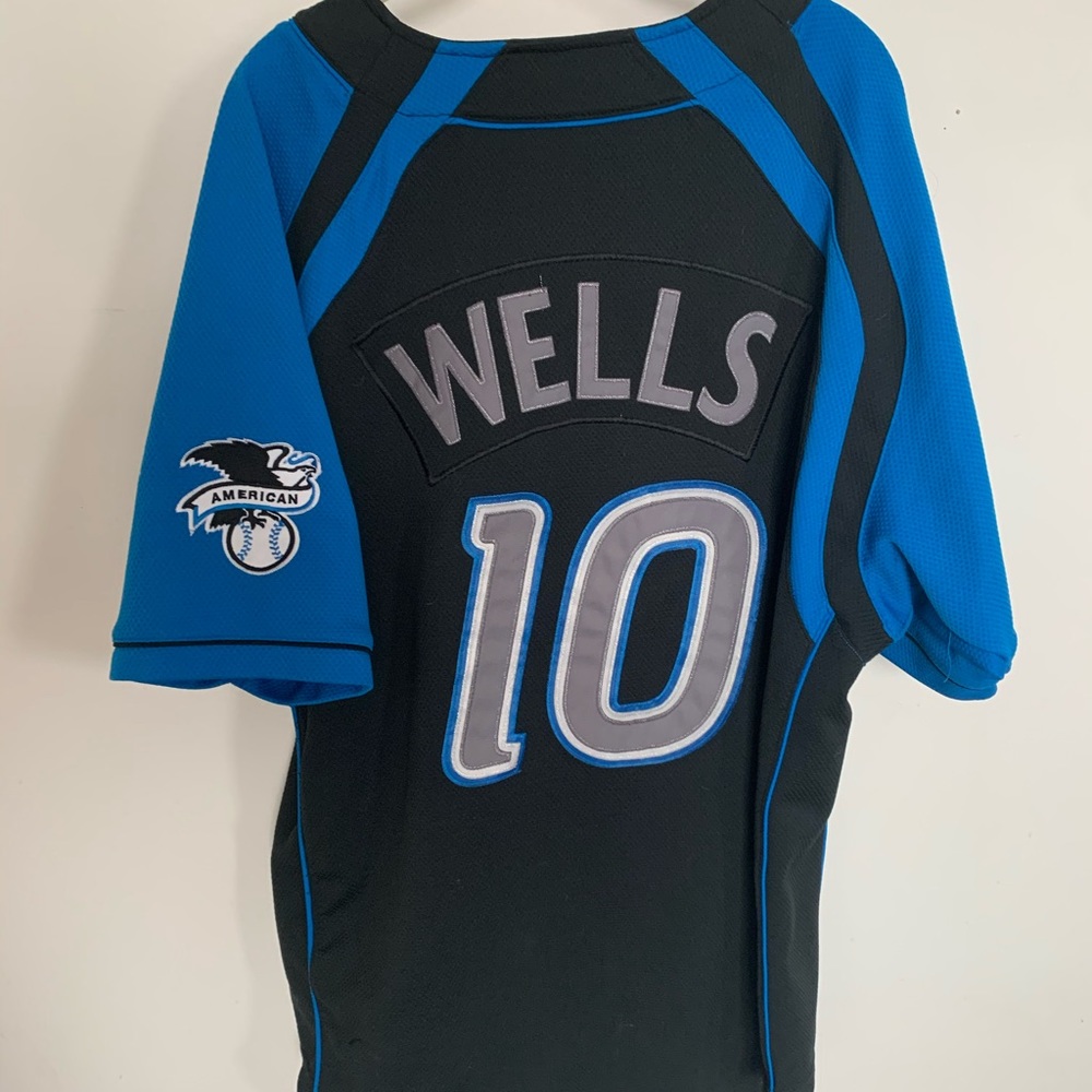 RARE Vernon wells jersey toronto blue jays